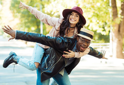 Ask an Expert — Four Relationship Resolutions to Add Spark to the New Year