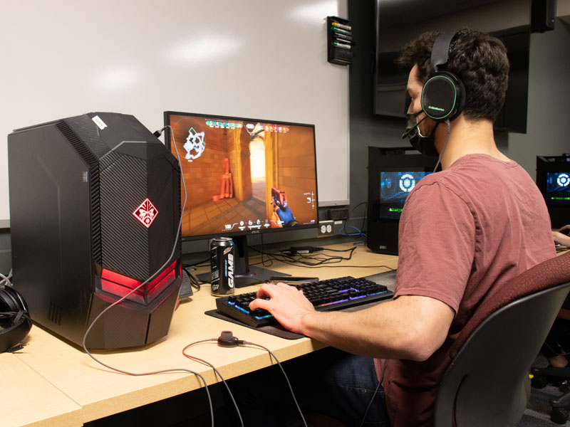 Esports at USU | ITLS